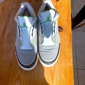 JORDAN 3 CHLOROPHYLL.